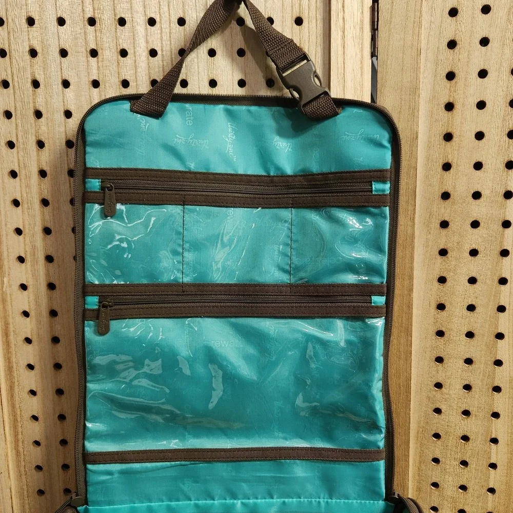 Thirty One 31 Bag Travel Shower Caddy Bag With Bottles Side Pockets Hang Storage - Picture 8 of 10